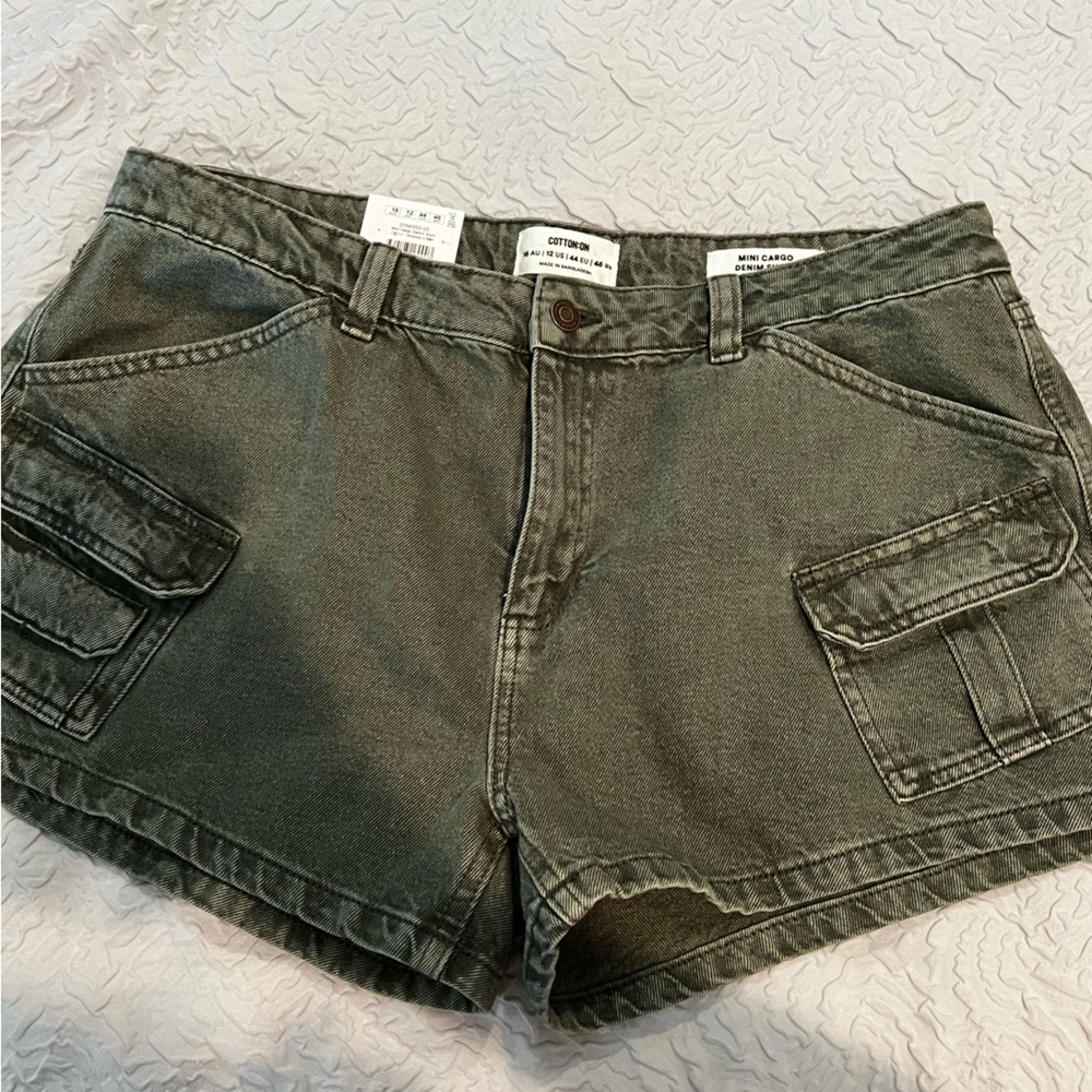 Cotton On shorts!